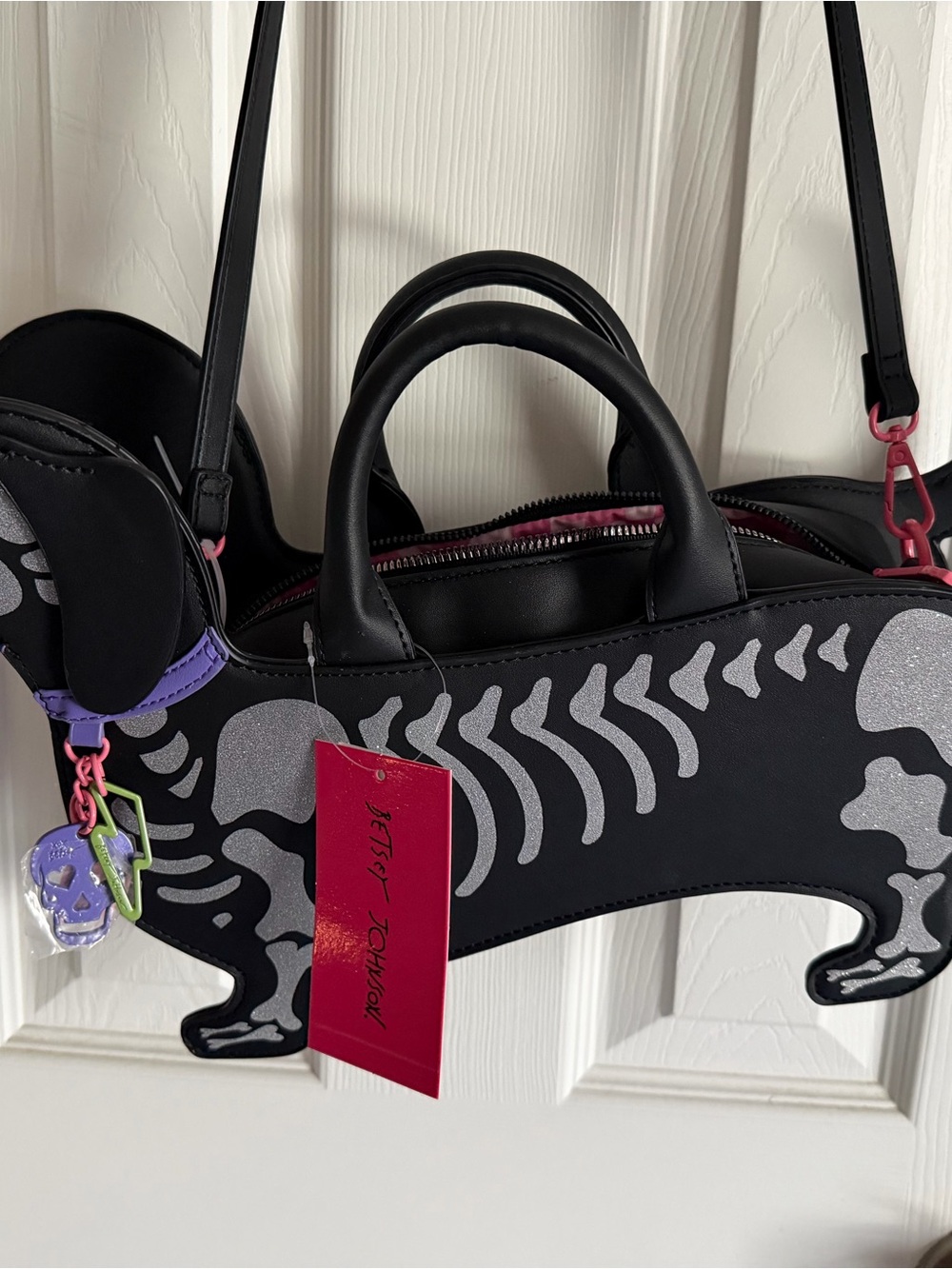 “Bone to be Wild” Betsey Johnson Dachshund Halloween Bag - Picture 6 of 6